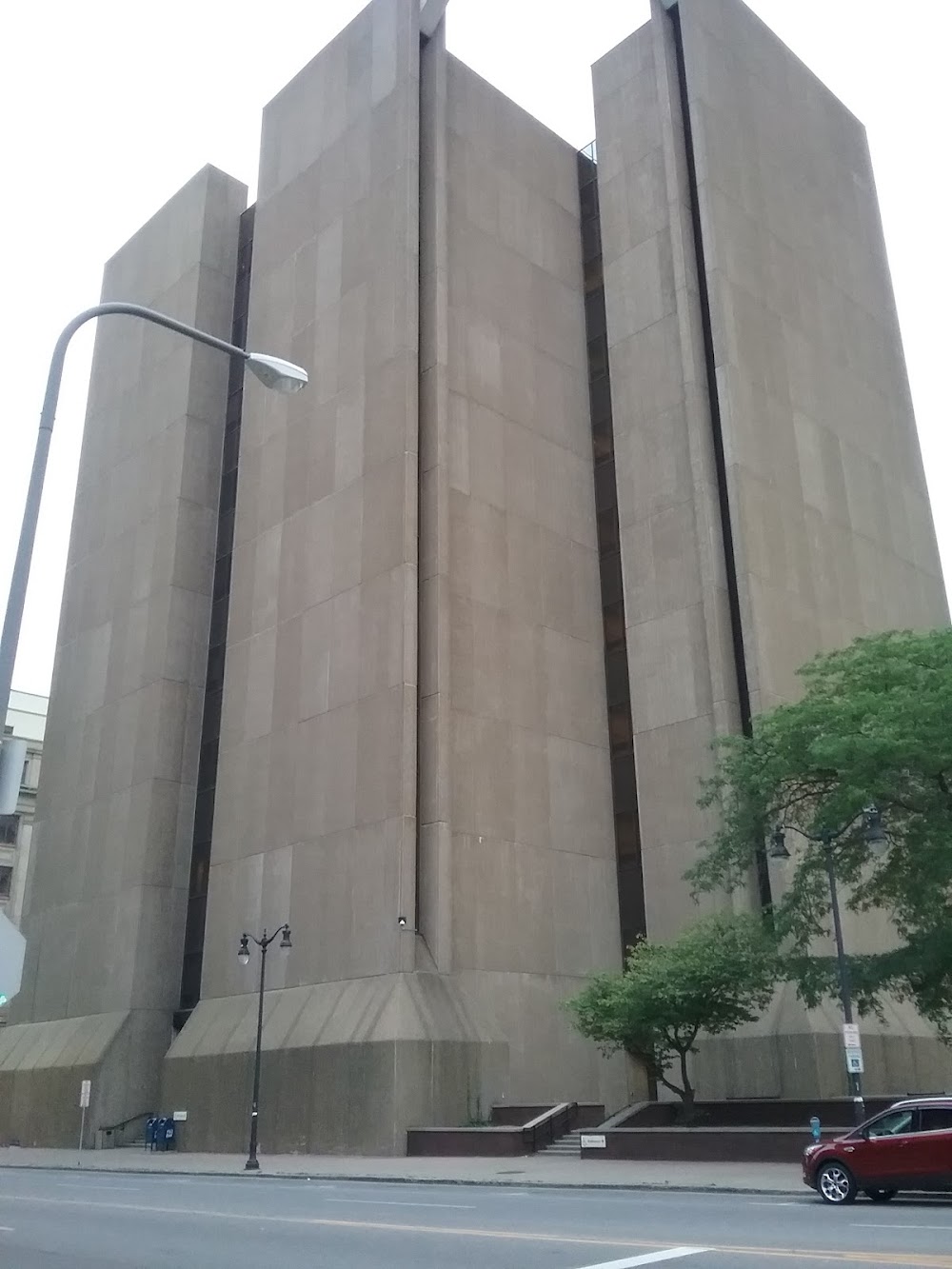 Courts Program provider image